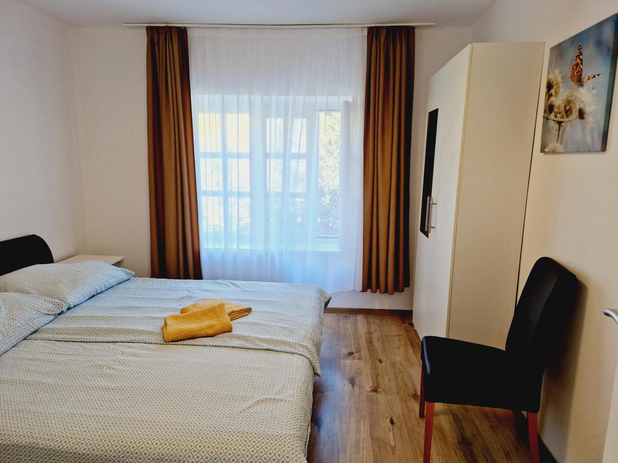 Balaton Apartman Fuered บาลาตอนฟือเรด ภายนอก รูปภาพ